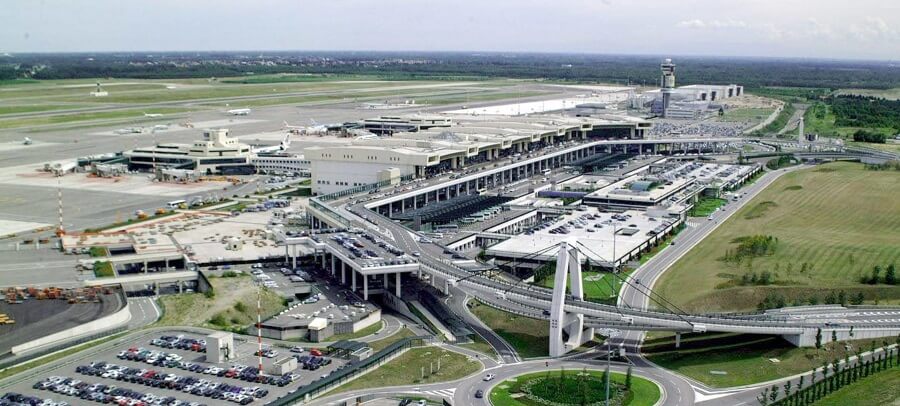 Milan private helicopter charter service Milan private helicopter charter service