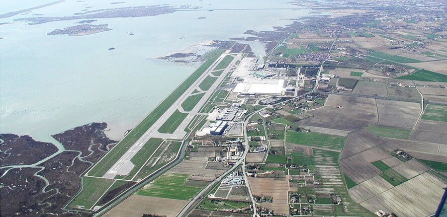 Venice private helicopter charter service Venice private helicopter charter service